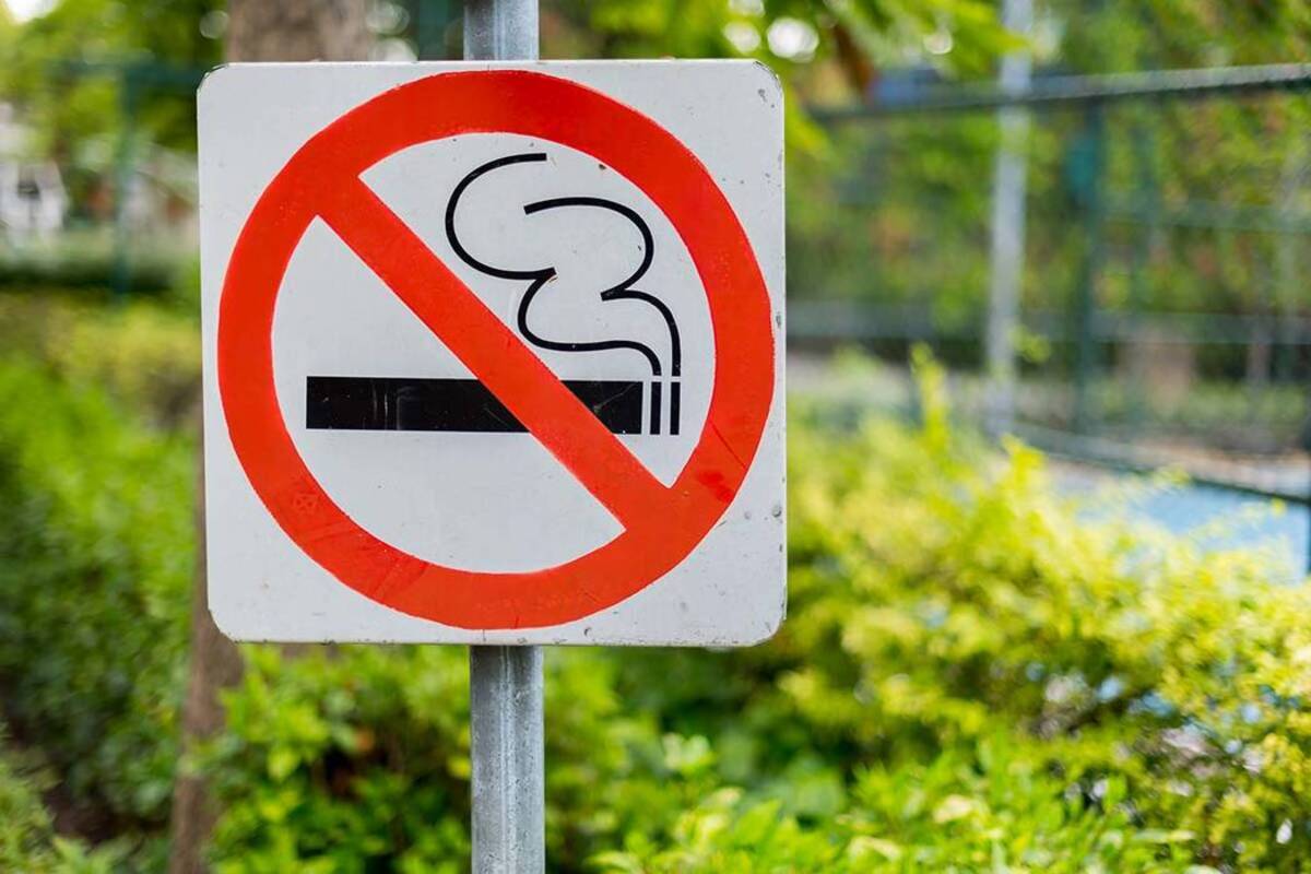 Штраф за еду и курение на улице в Польше