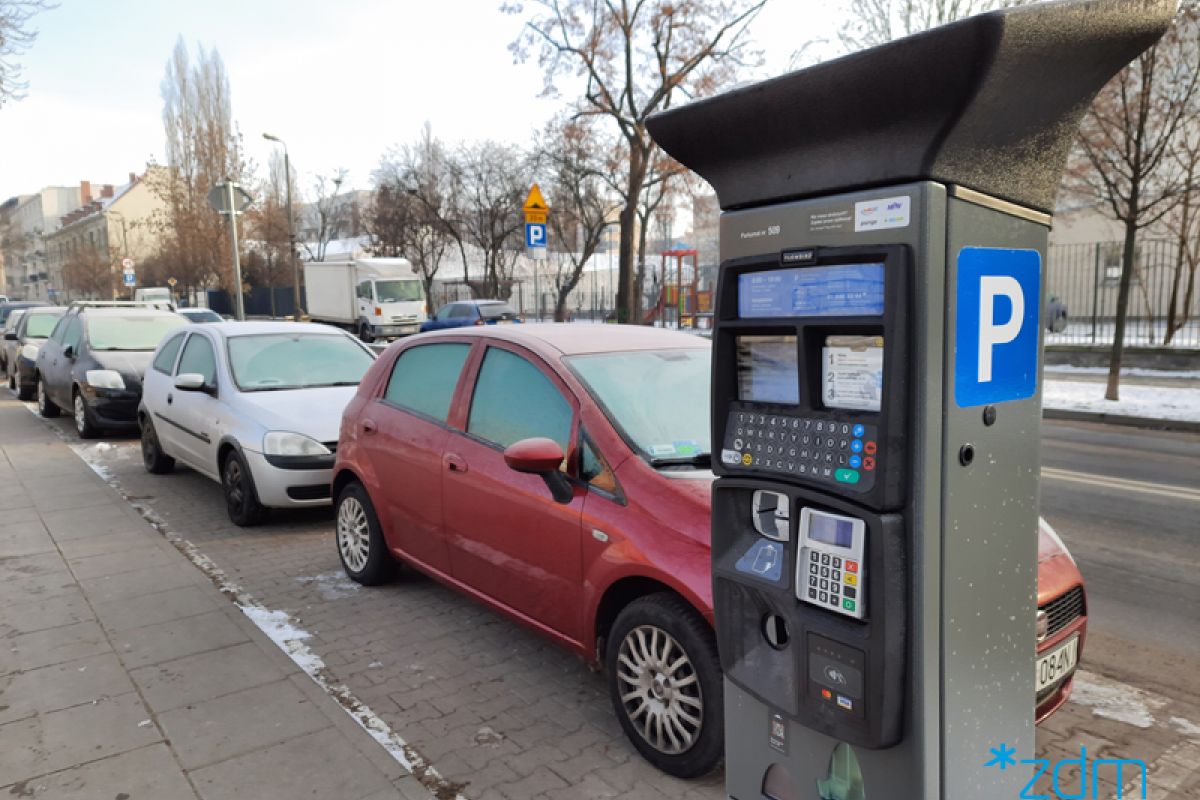 Четыре дня бесплатной парковки в центре Познани