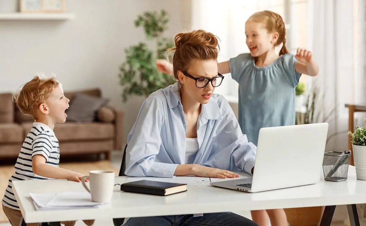 Родителям, работающим в Польше, станет легче благодаря директиве ЕС