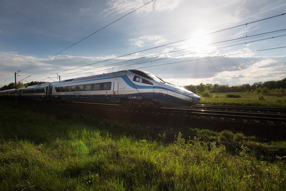 Групові поїздки на поїздах PKP Intercity стали ще дешевшими