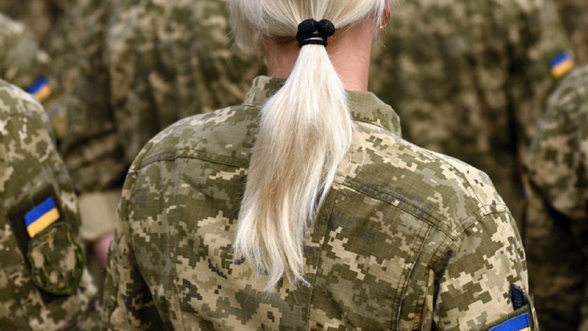 Обов'язкова мобілізація жінок в Україні.  Інформація від Державної прикордонної служби України