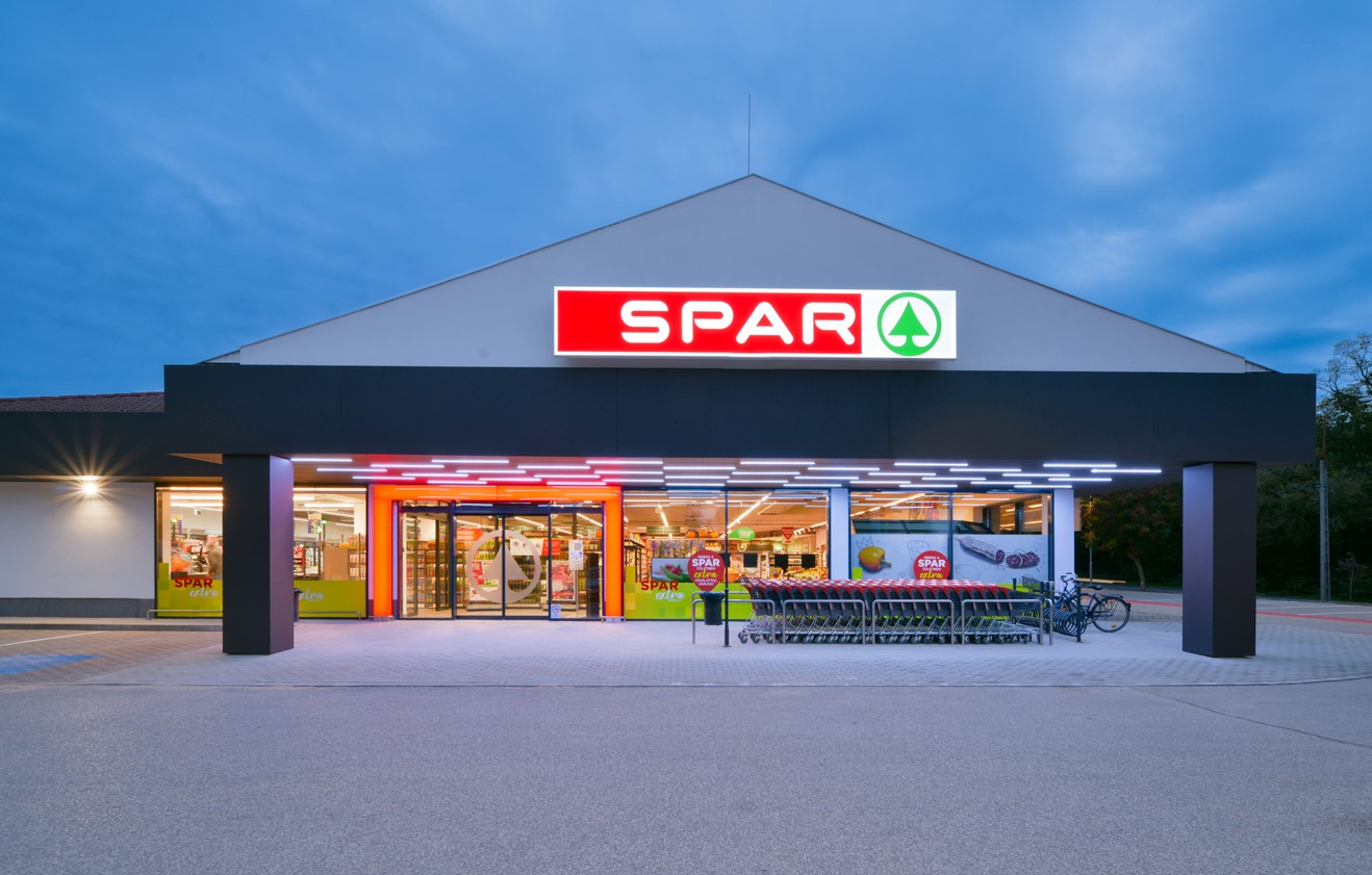 Spar (Спар) строит франчайзинговую сеть в Польше