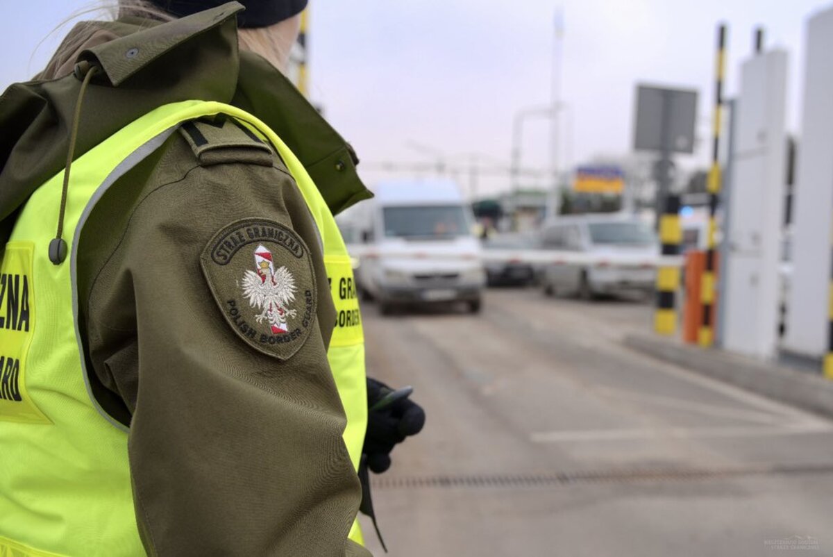 Cтатус UKR в Польше: как не потерять при выезде на срок менее 30 дней