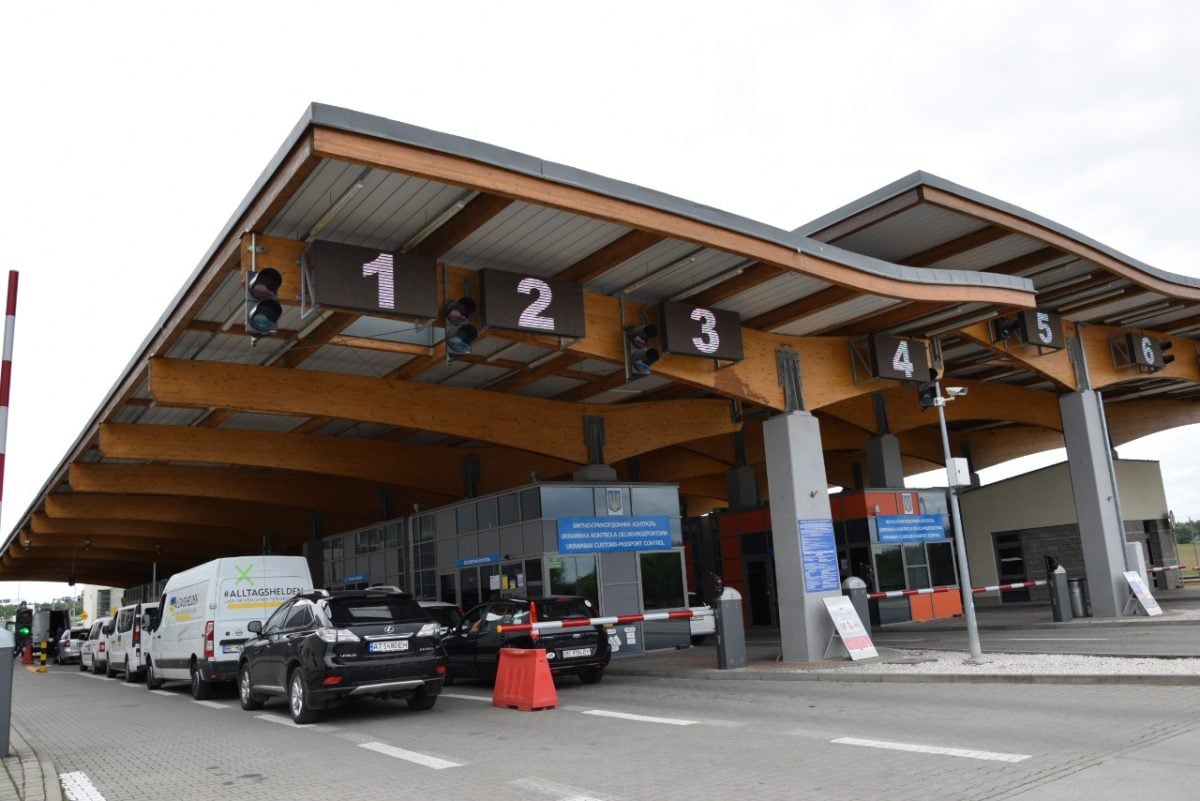 Ситуация на границе украинско-польской границе сегодня, состоянием 2023-04-28 09:03:23 . Пересечение границы Польша — Украина, очередь на границе с Польшей и Украиной сегодня