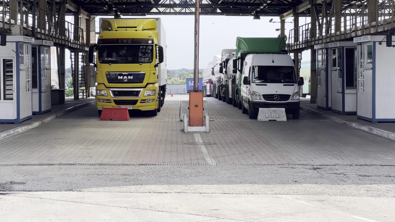 Черги на кордоні сьогодні  2023-08-10 18:08:33 . Час очікування  та черги в пунктах пропуску на кордоні України, Польщі, Словаччини, Угорщини, Румунії, Молдови